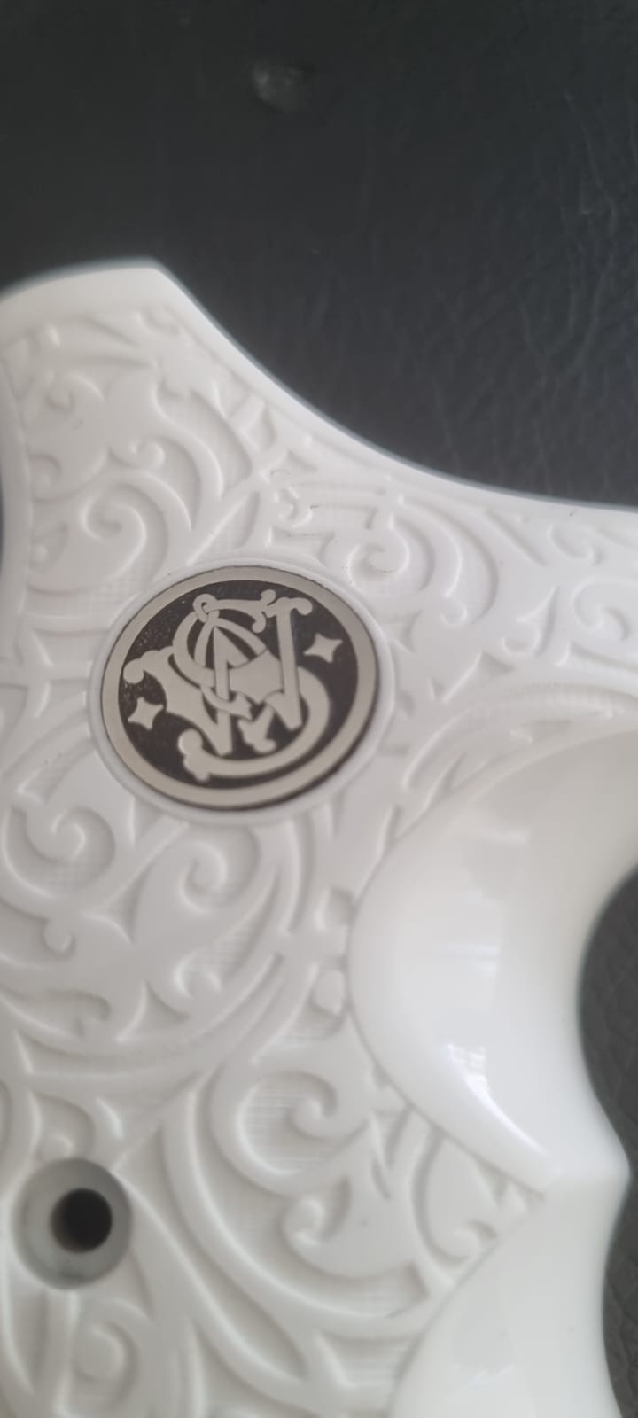 gun grips